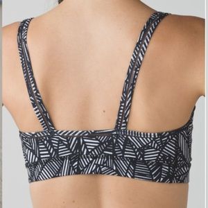Sz 6 Lululemon Straight Up Bra